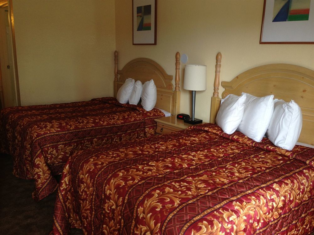 Beachway Inn Arroyo Grande Bagian luar foto