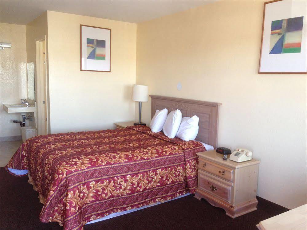 Beachway Inn Arroyo Grande Bagian luar foto